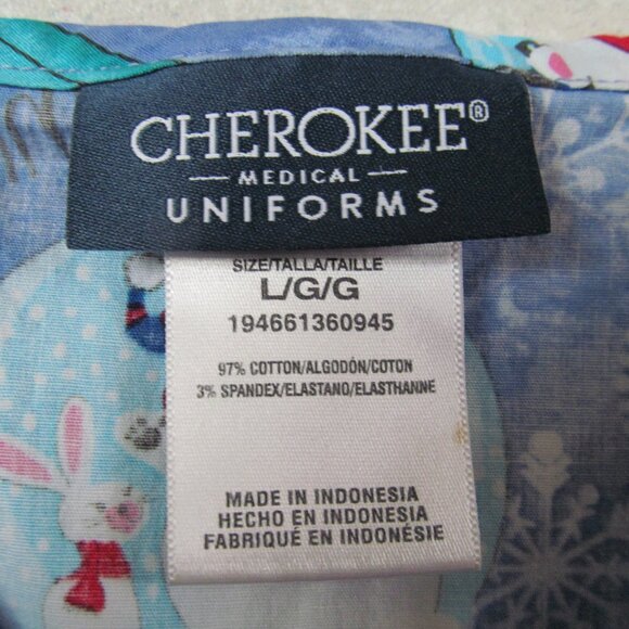 Scrub top winter theme - Picture 9 of 10